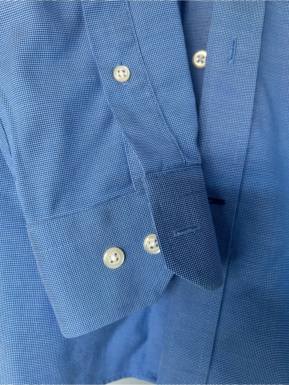 Banana Republic Classic Fit Blue Men's Dress Shirt